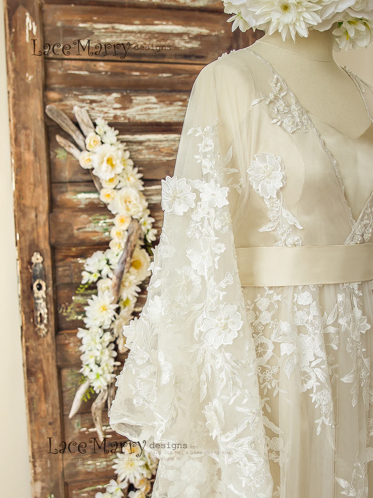 Bohemian Lace Wedding Dress in Kaftan Style - Image 8