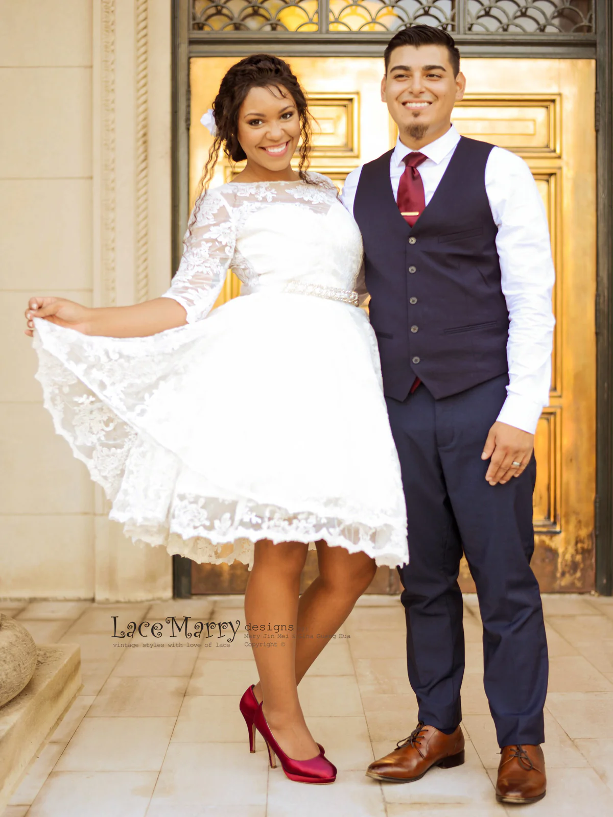 DENISE / Pin-Up Lace Wedding Dress - Image 6