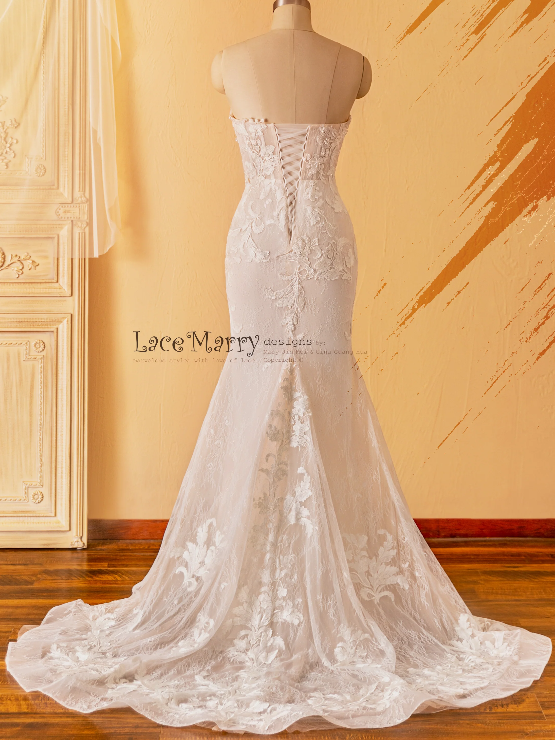 DILVA / Fitted Sparkling Wedding Dress with Removable Off Shoulder Straps - Image 4