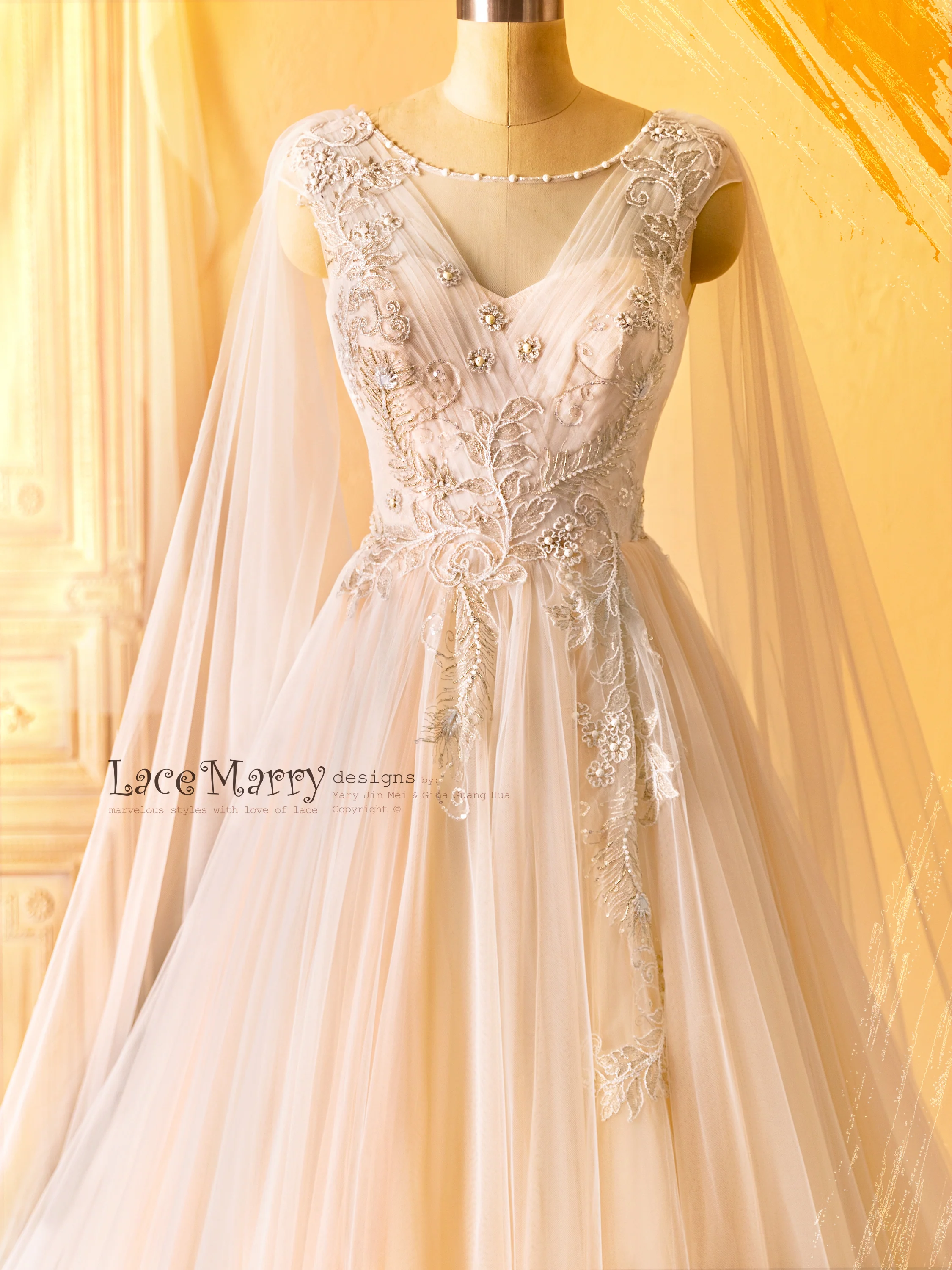 SAFFI / Fairytale Design Wedding Dress with Angel Like Cape Wings - Image 4