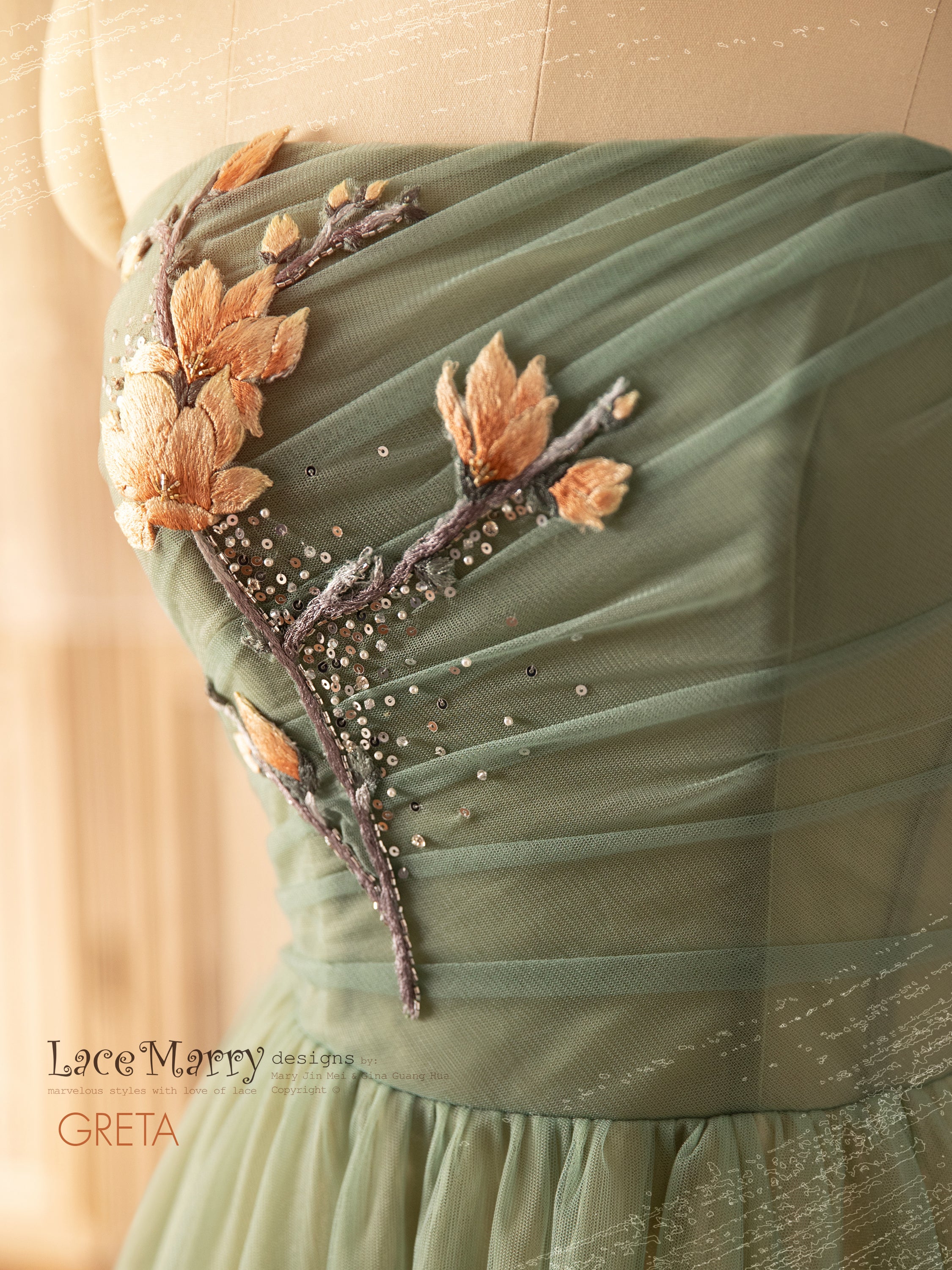 GRETA / Green Wedding Dress with Colored Flower Applique - Image 4