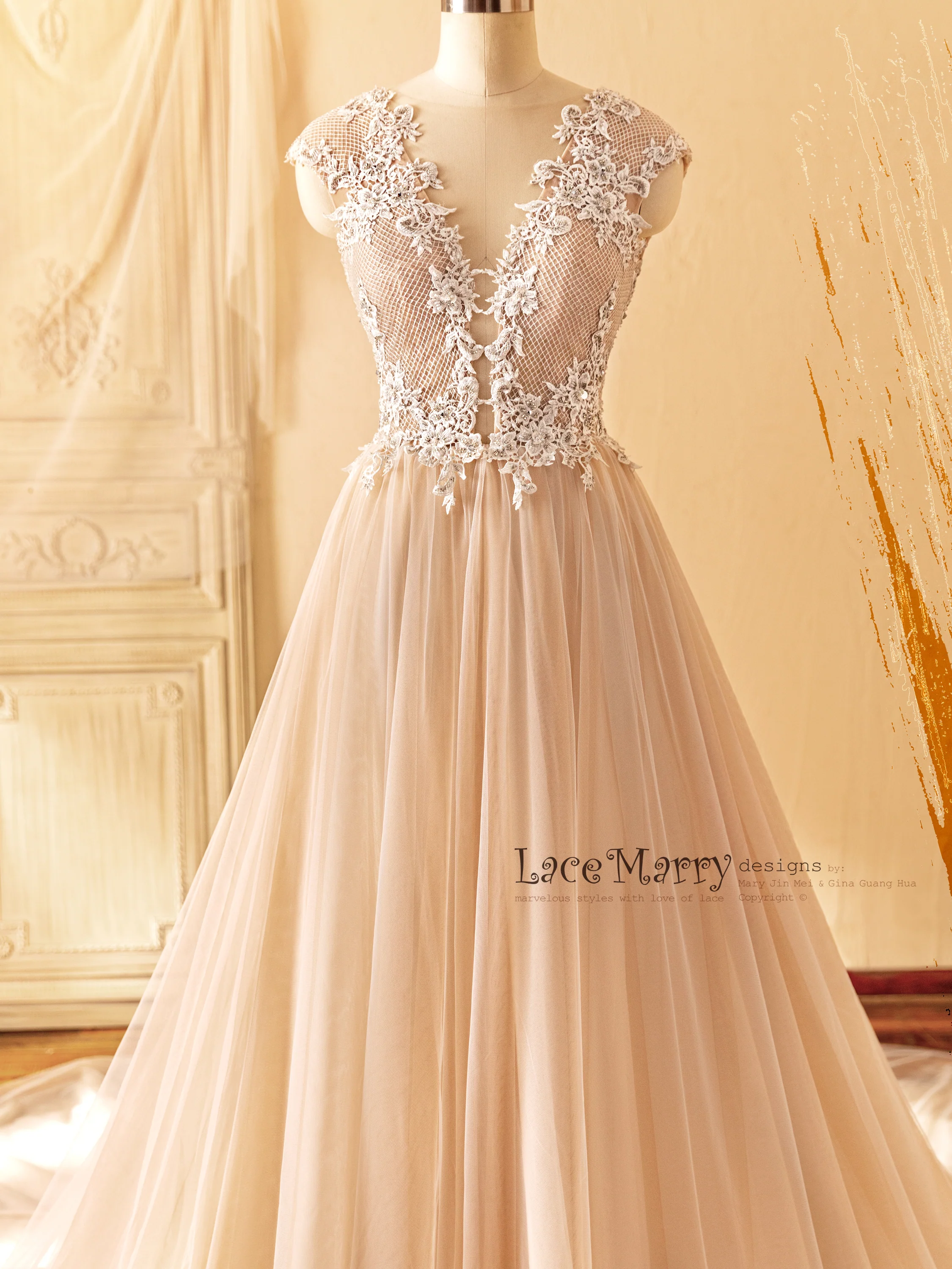 JAKIARA / A Line Wedding Dress with Gorgeous Rhombus Design - Image 4