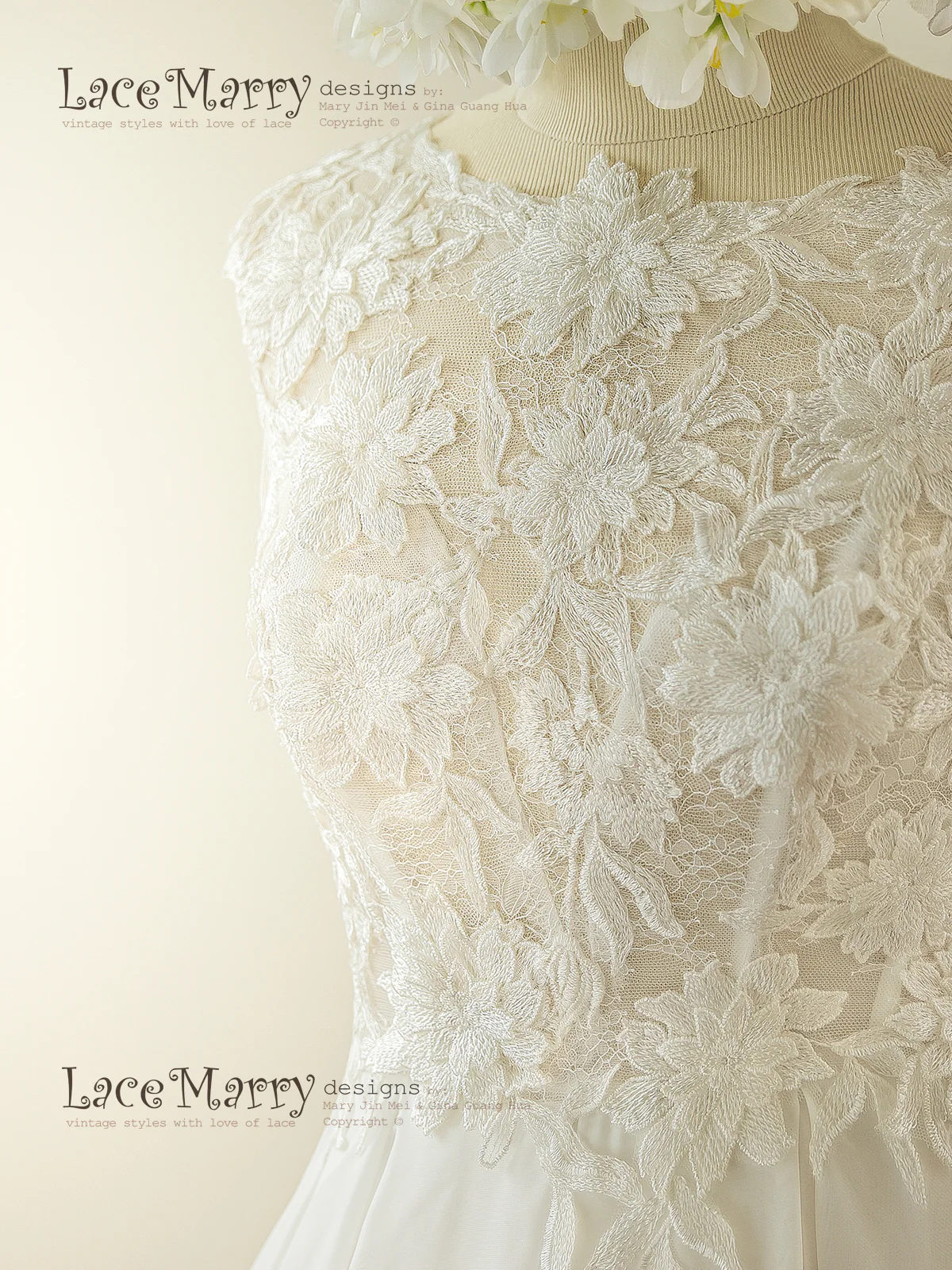 Romantic 3D Lace Wedding Dress in Bohemian Style - Image 5