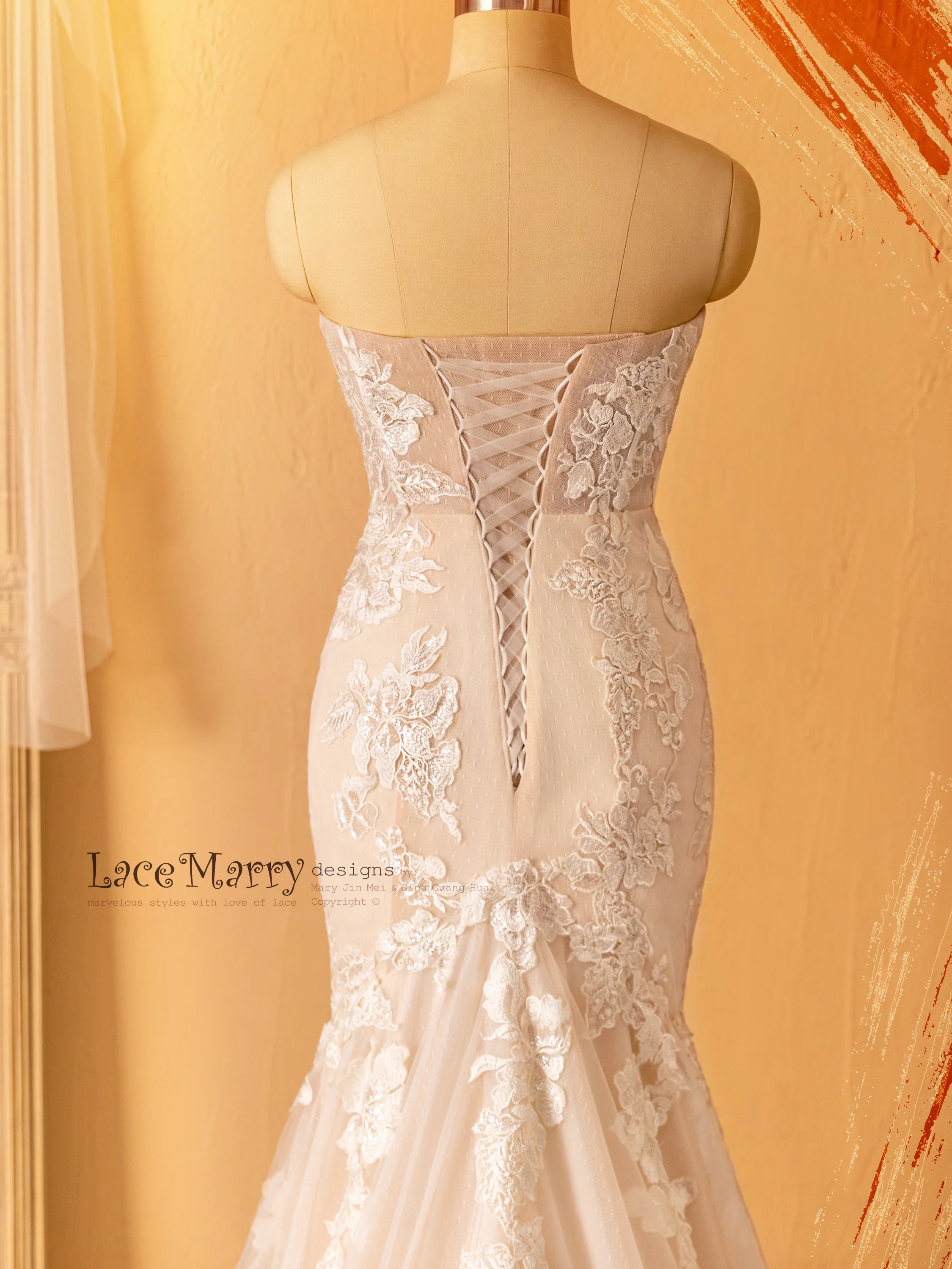 KAYLEE / Strapless Fitted Wedding Dress in Boned and Push up Neckline Design - Image 7