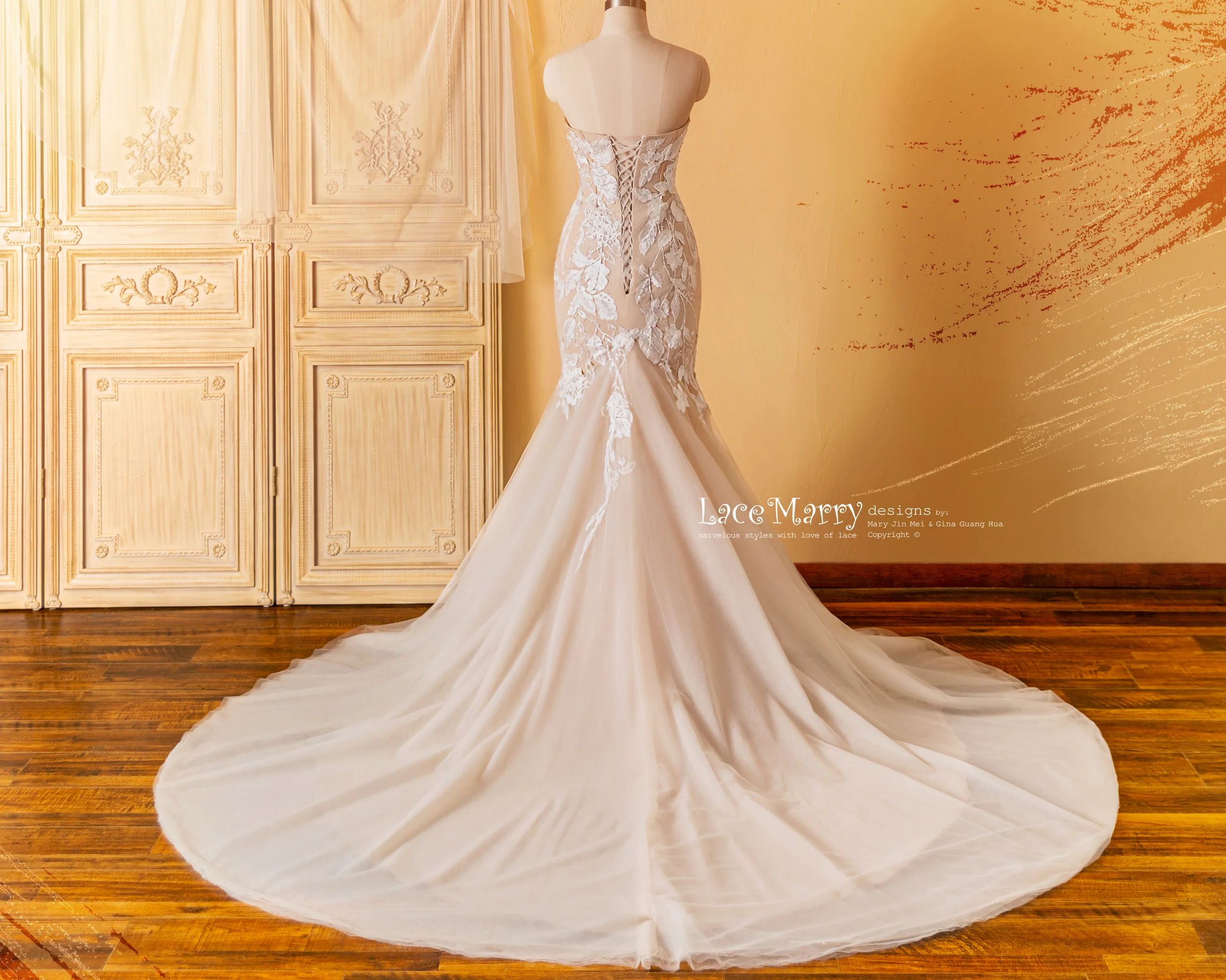SUDE / Mermaid Strapless Wedding Dress with Amazing Flower Appliques - Image 8